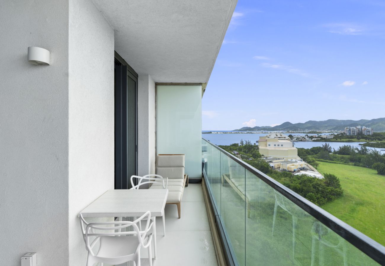 Appartement à Cupecoy - A-1003 Stunning one bedroom ocean and golf view