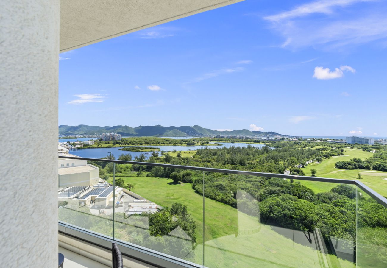 Appartement à Cupecoy - A-1003 Stunning one bedroom ocean and golf view