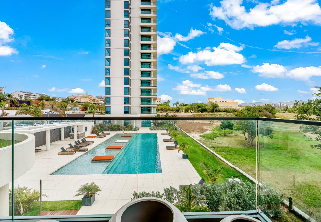 Appartement à Cupecoy - A-104 Corner bedroom unit pool view & beach view