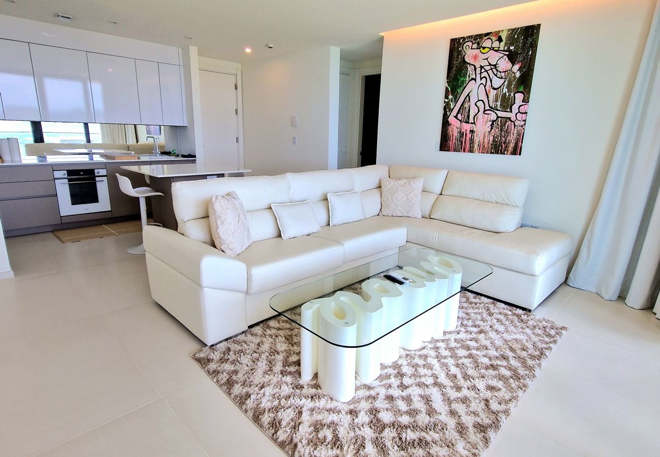 Apartment in Cupecoy - A-1602 Modern oceanfront condo